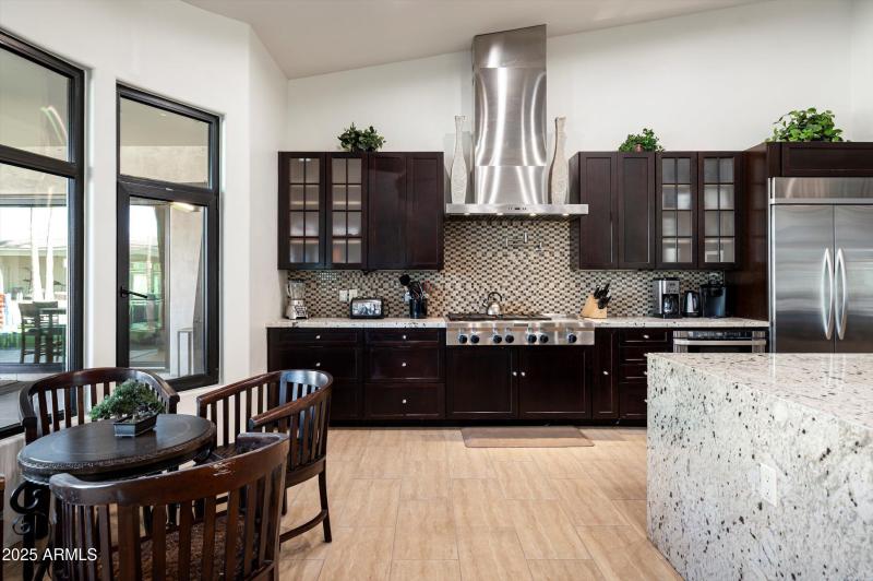 10-8038 E Desert Cove Ave-10