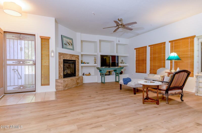 LR2-Shainer__SEW2893-Edit