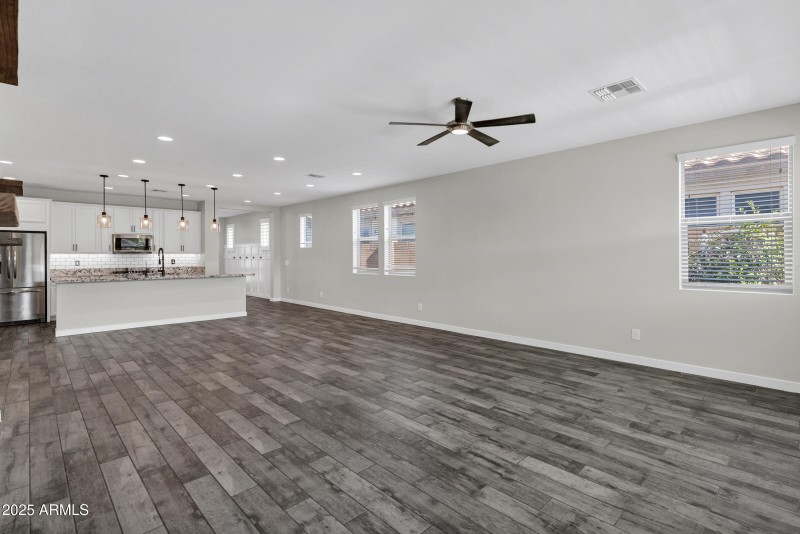 20915 E Cattle Dr-19