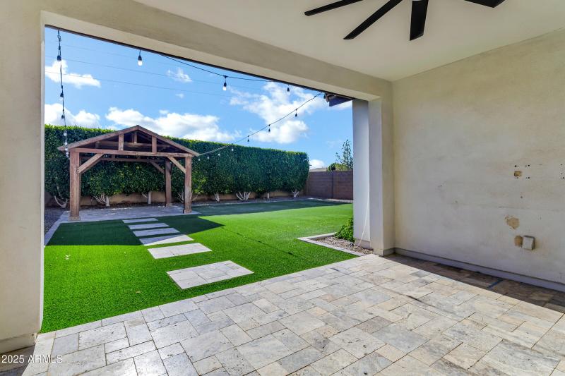 20915 E Cattle Dr-34