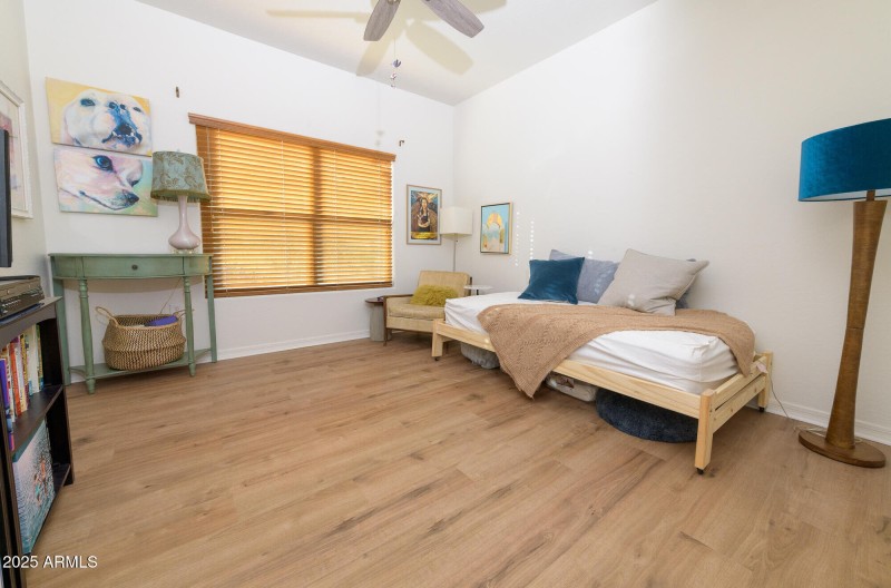 Bed 2-Shainer__SEW2853