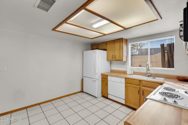 BBE89019-522E-4918-BF15-A402C6C94AB2