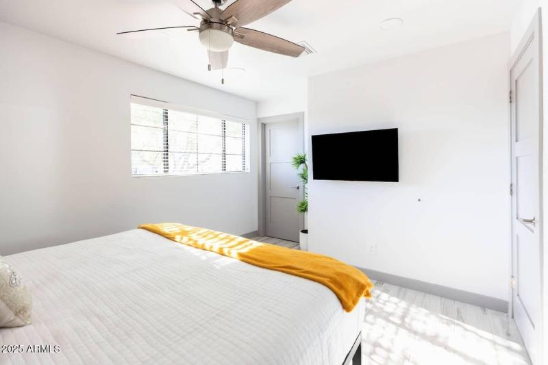 ffef62fc-f30e-498c-b4af-8715f4c1668f