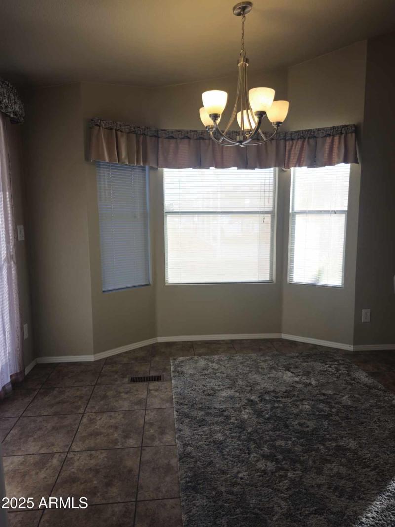 Resized_20251206_160928_1765332681565