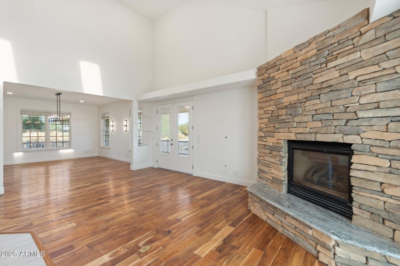 25-web-or-mls-DSC02087