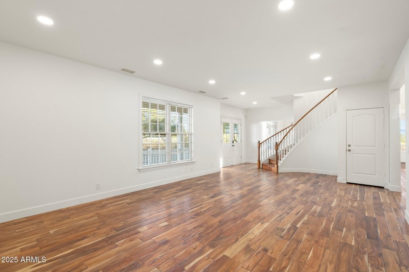 10-web-or-mls-DSC02015