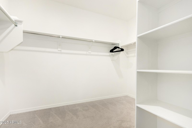 Master bedroom Closet