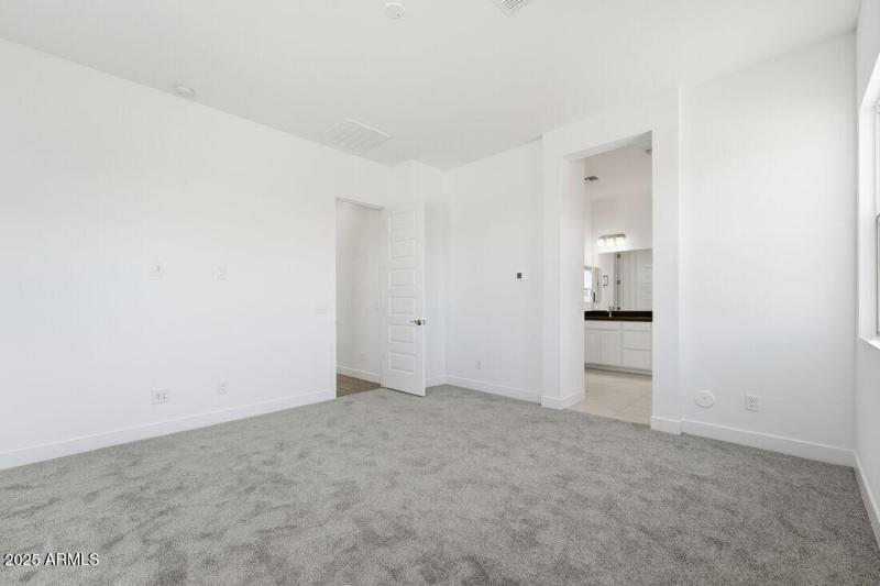 38104 N HACKBERRY Street