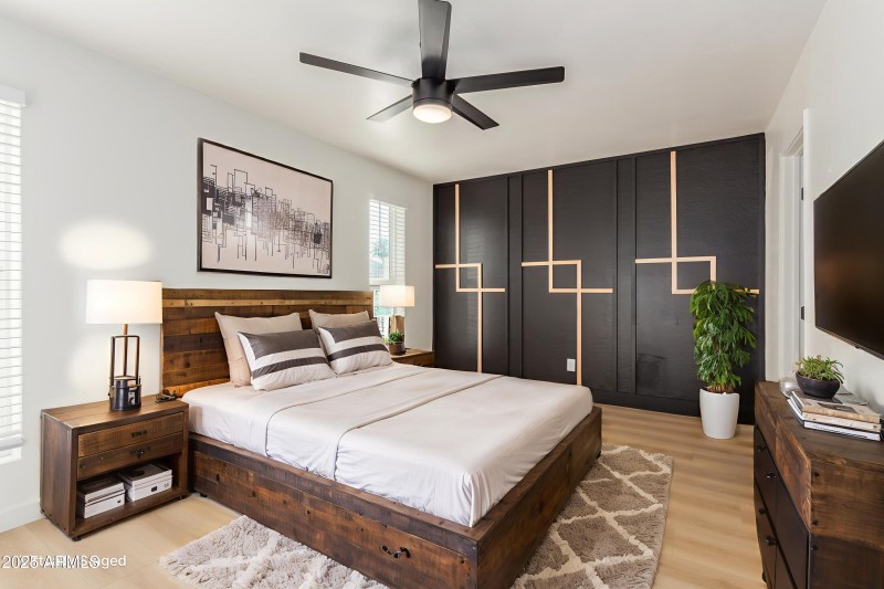 21-Fairfield - Bedroom - Industrial - 12