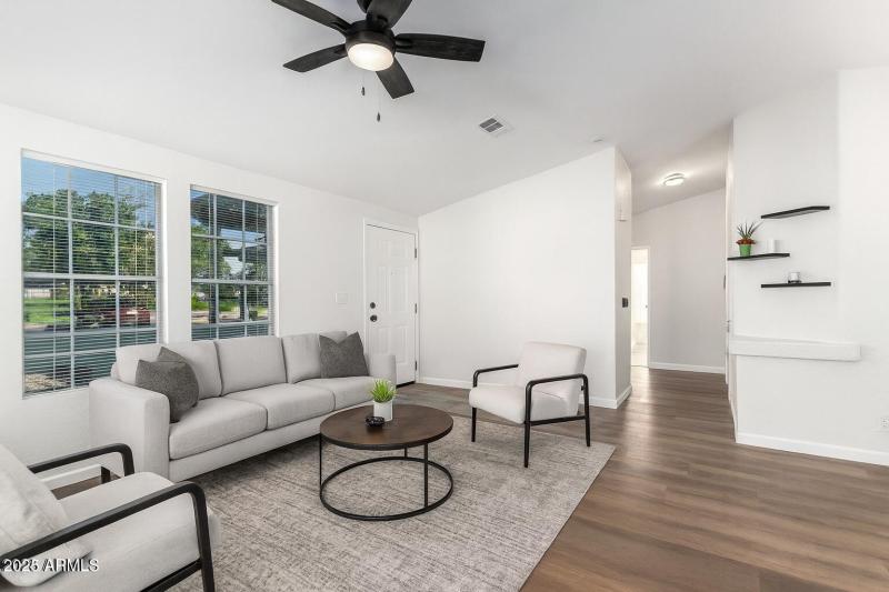 3301 S Goldfield Rd 2006