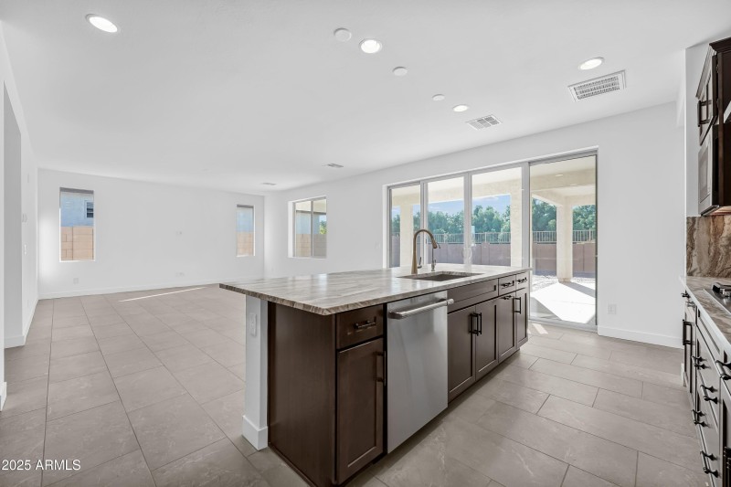 1315 W VIA LAS BRISAS - Ready Now!