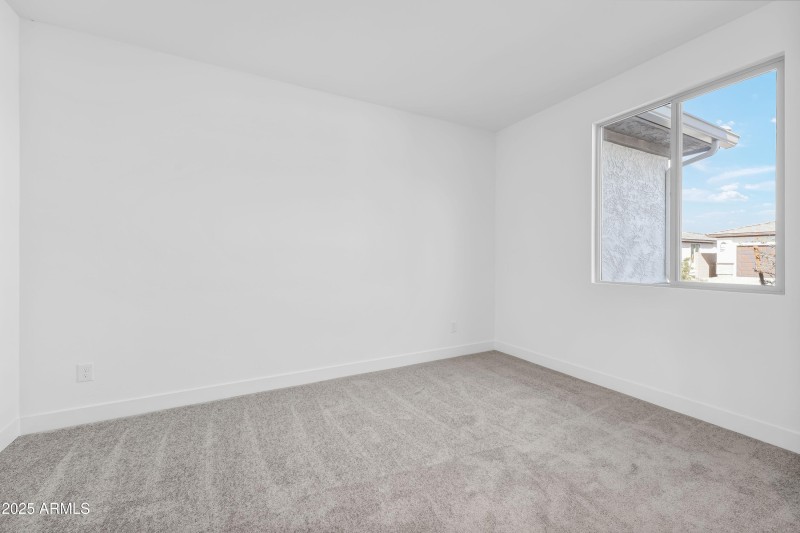 1315 W VIA LAS BRISAS - Ready Now!