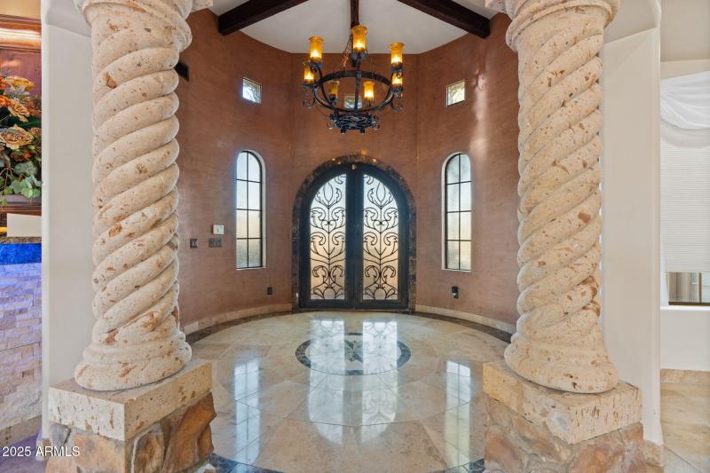 4-web-or-mls-18425-w-santa-irene-dr