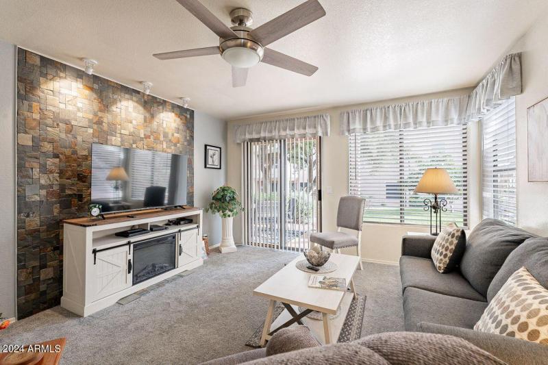 Light and bright living