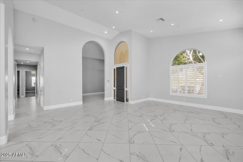 31-9606_N_117th_St22