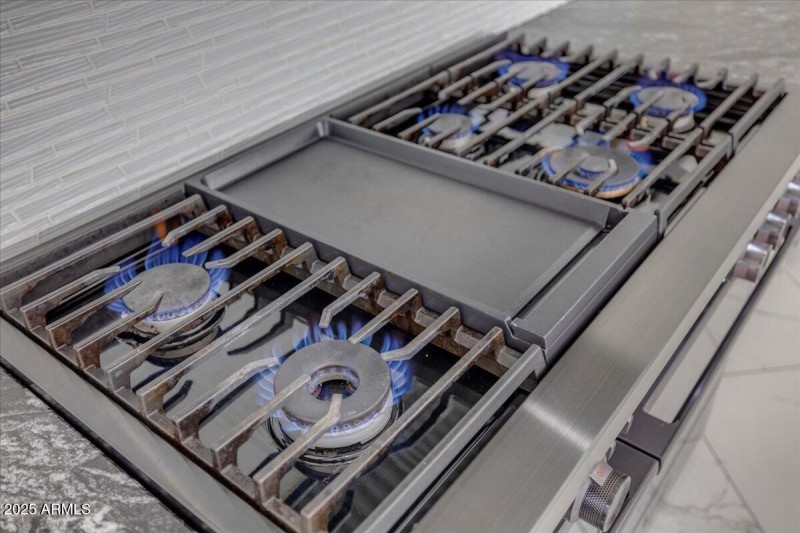 46-9606_N_117th_St39