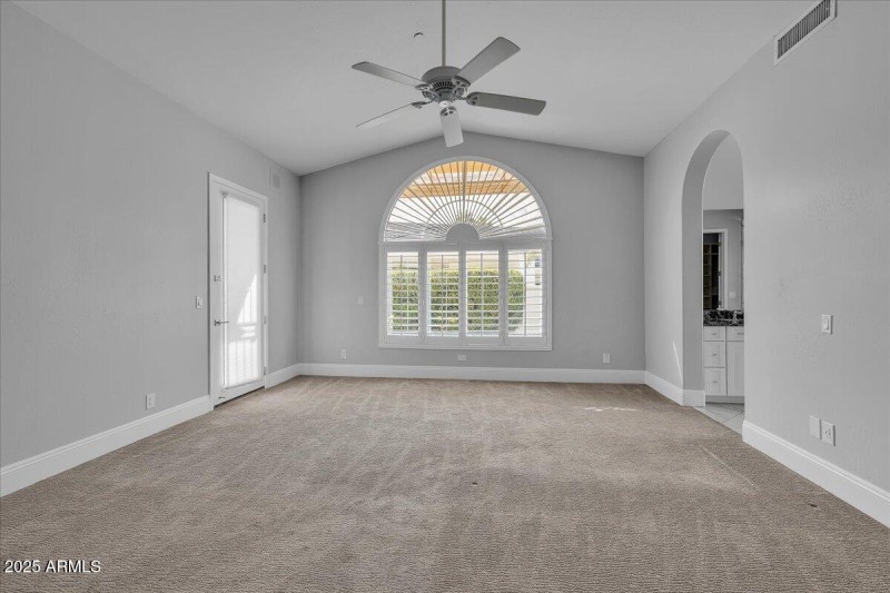 20-9606_N_117th_St11