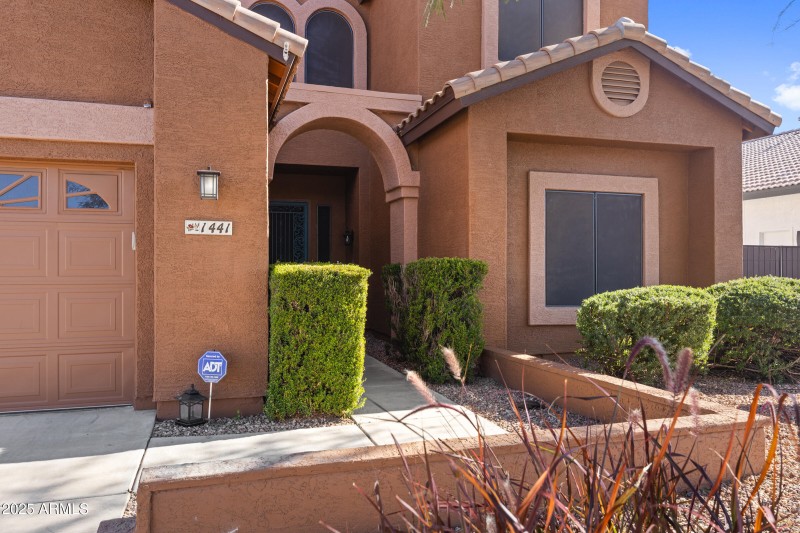 1441 S La Arboleta Dr-4