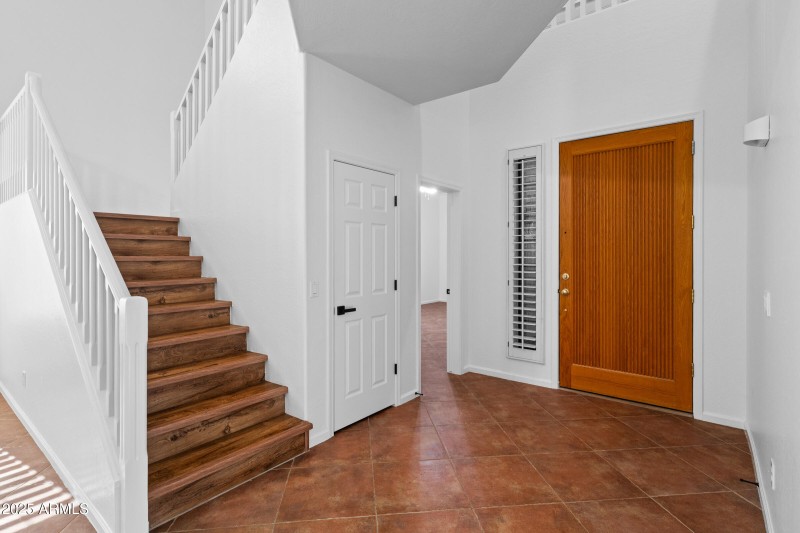 1441 S La Arboleta Dr-21