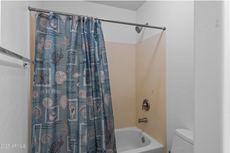 1441 S La Arboleta Dr-34