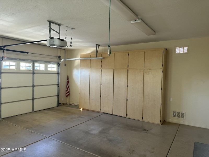 5119B661-84EB-4773-B9DC-6EE73F5D80FA