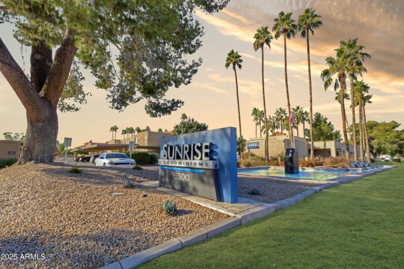 Sunrise 2106 Monument