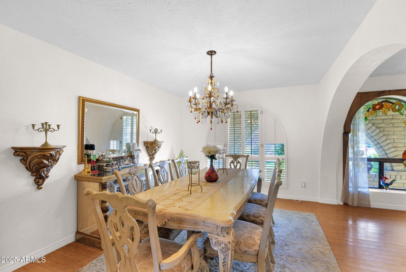 16-web-or-mls-P1404262