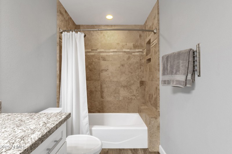 28-web-or-mls-5210-e-karen-dr