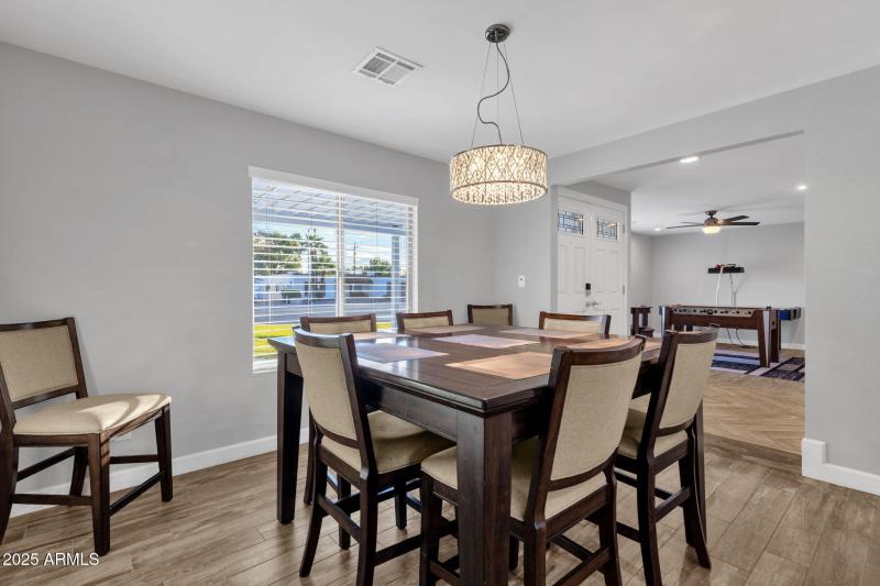 10-web-or-mls-5210-e-karen-dr