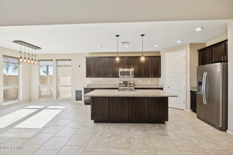 Fully Equipped Kitchen Amenities