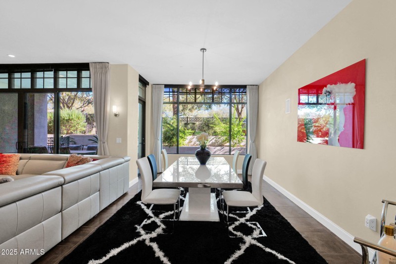 25-web-or-mls-P1394044