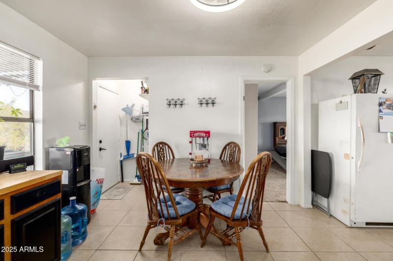 48822 N ROUGHRIDER RD