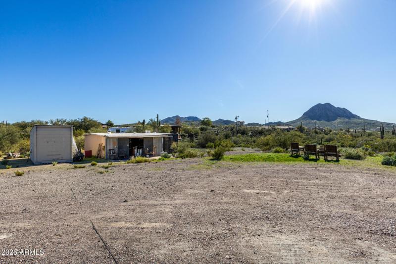 48822 N ROUGHRIDER RD