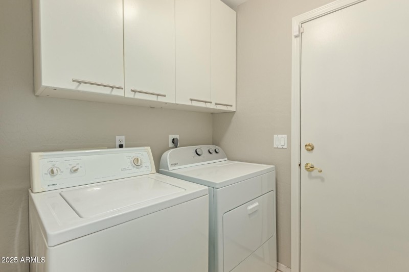 25 Laundry Room