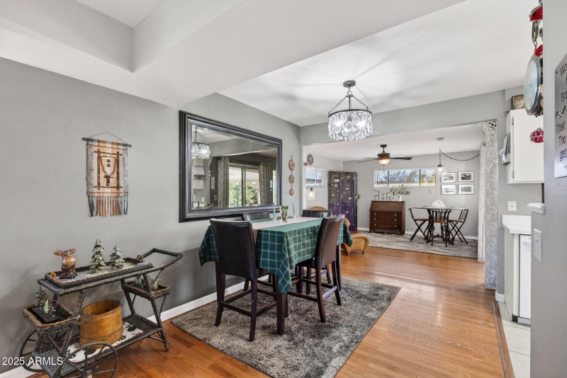 13_10001_W_Burns_Dr13_mls