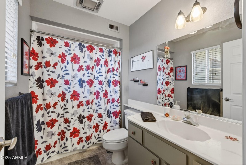 27_10001_W_Burns_Dr27_mls