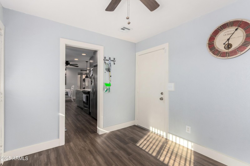 Bonus room, could be 3rd bedroom