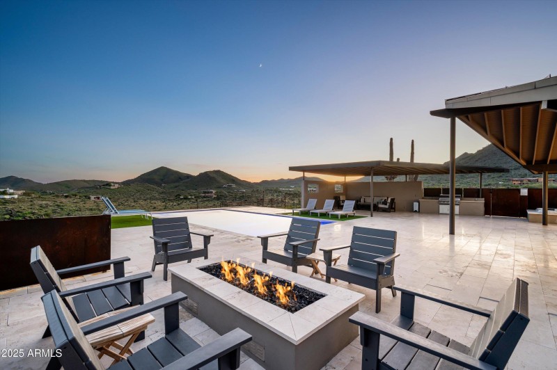 Perfect Outdoor Setting