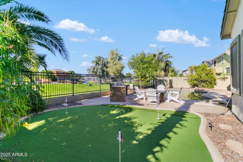 Putting Green at Backyard
