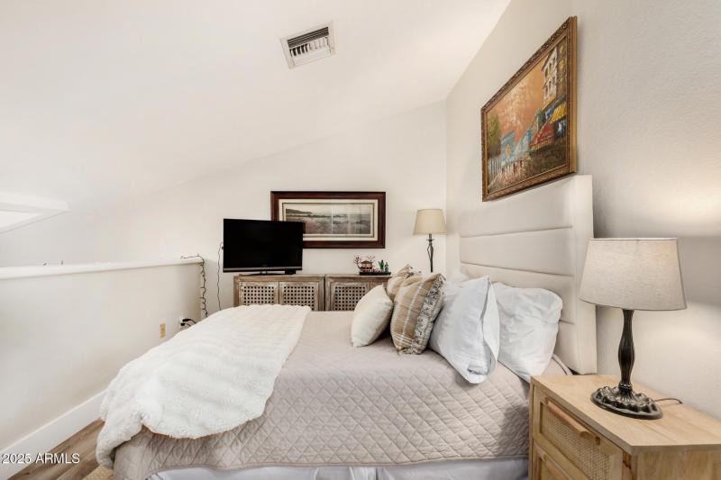 Loft - 3rd Bedroom or Office - Southern