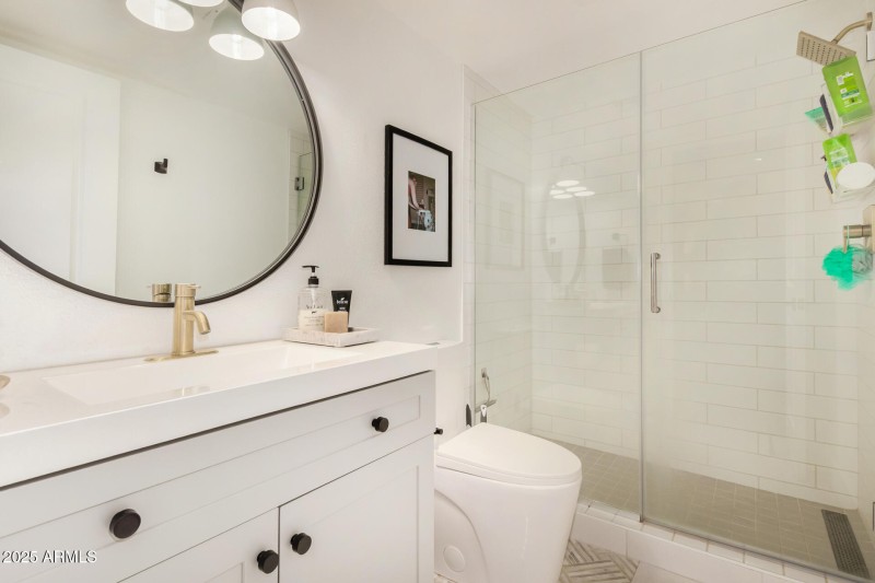 Upstairs Bathroom - Southern