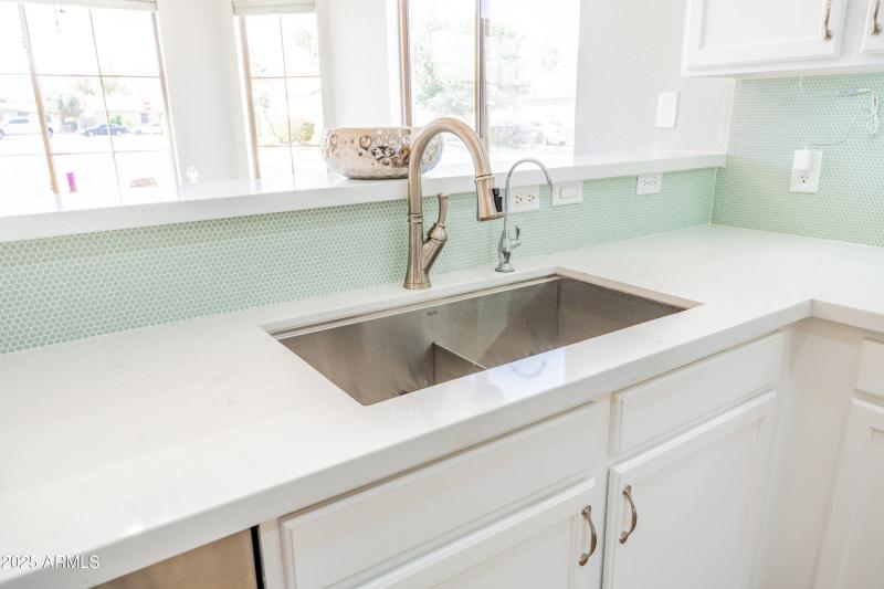 Stainless Steel Sink & Faucet