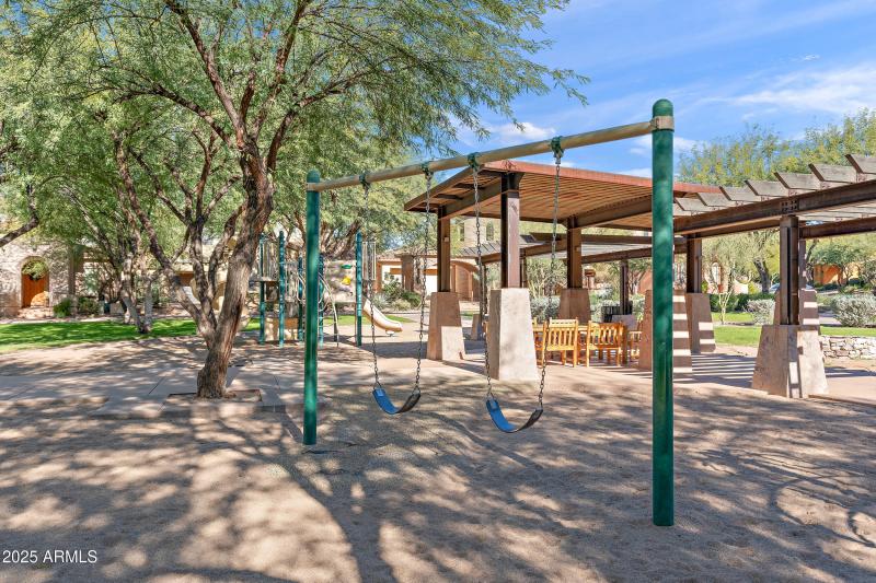 55_9469 e trailside view-55