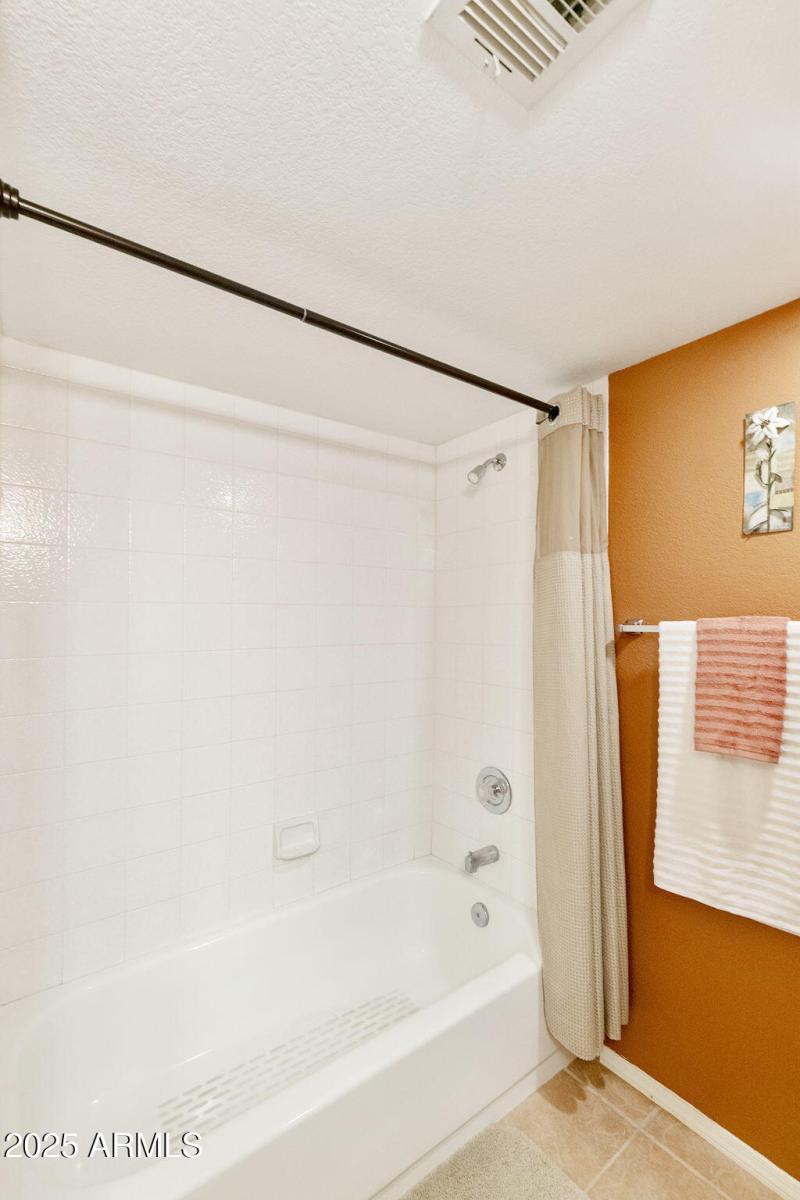 Tub/shower