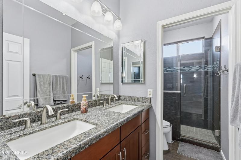 Upstairs Secondary Bathroom