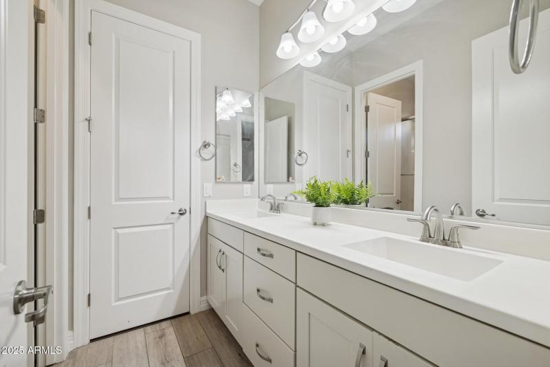 Guest Bath - JacknJill2