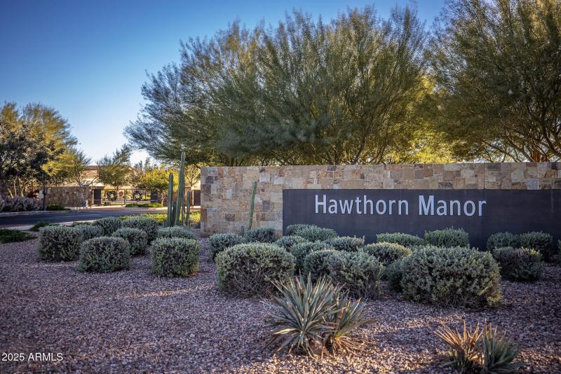 Hawthorn Manor Entrance