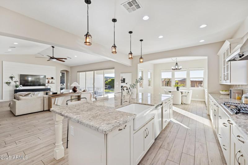 Luxury Kitchen Profile