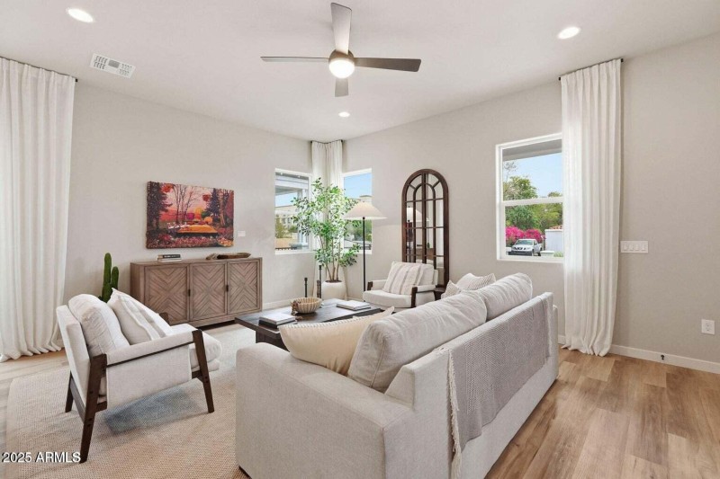 20251203222039498632000000-o