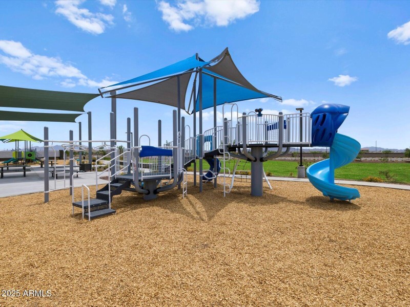 Allure Vista Amenities